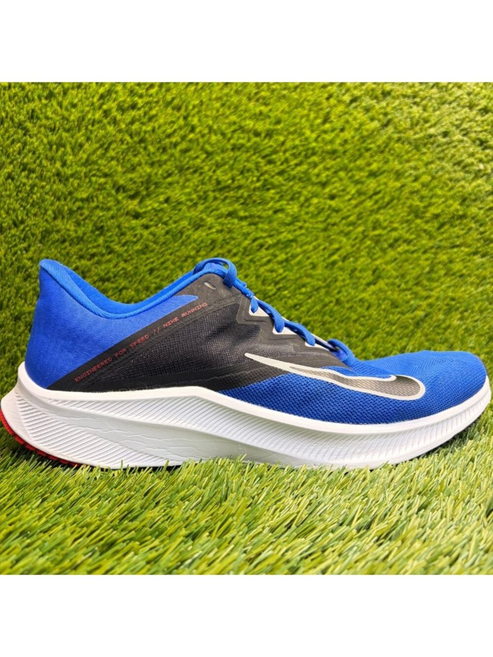 Nike Quest 3 Mens Size 10 Blue Black Athletic Running Walking Shoes Sneakers